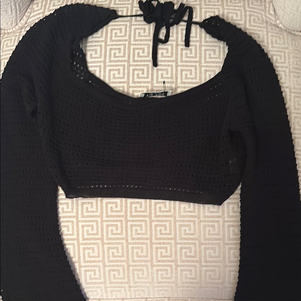 Chic Black Crochet Long Sleeve Top